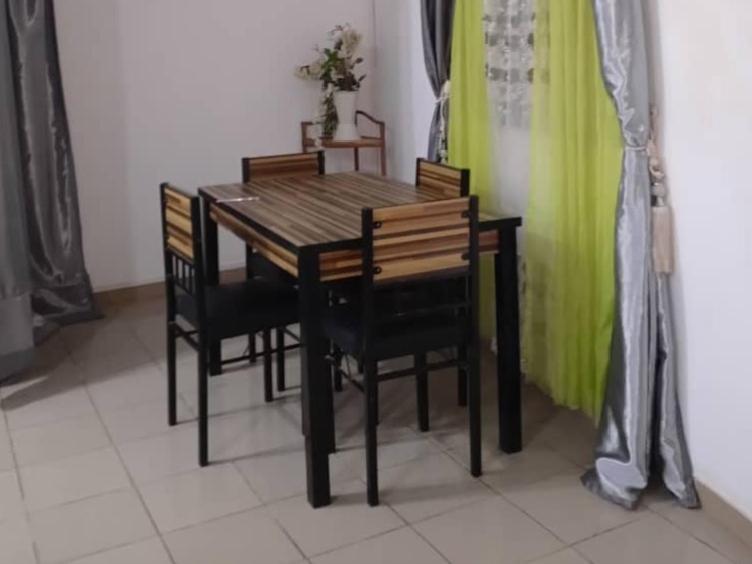 Appart Meuble Le Dakota Yaoundé 外观 照片